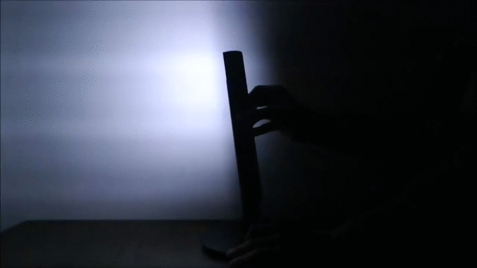 Desk_Lamp_The Core-Thibault Lerailler.gi