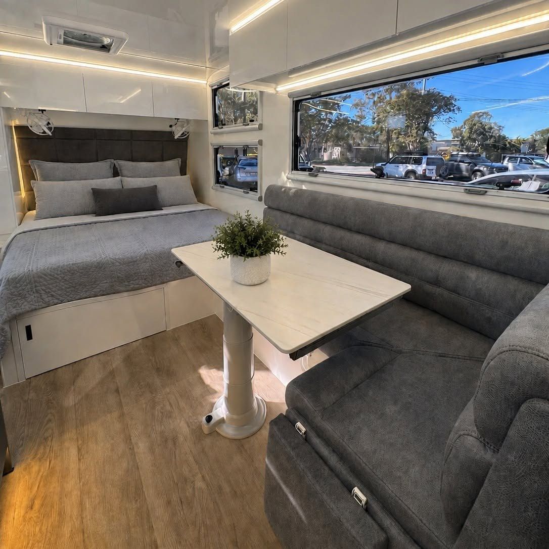 Island bed and lounge