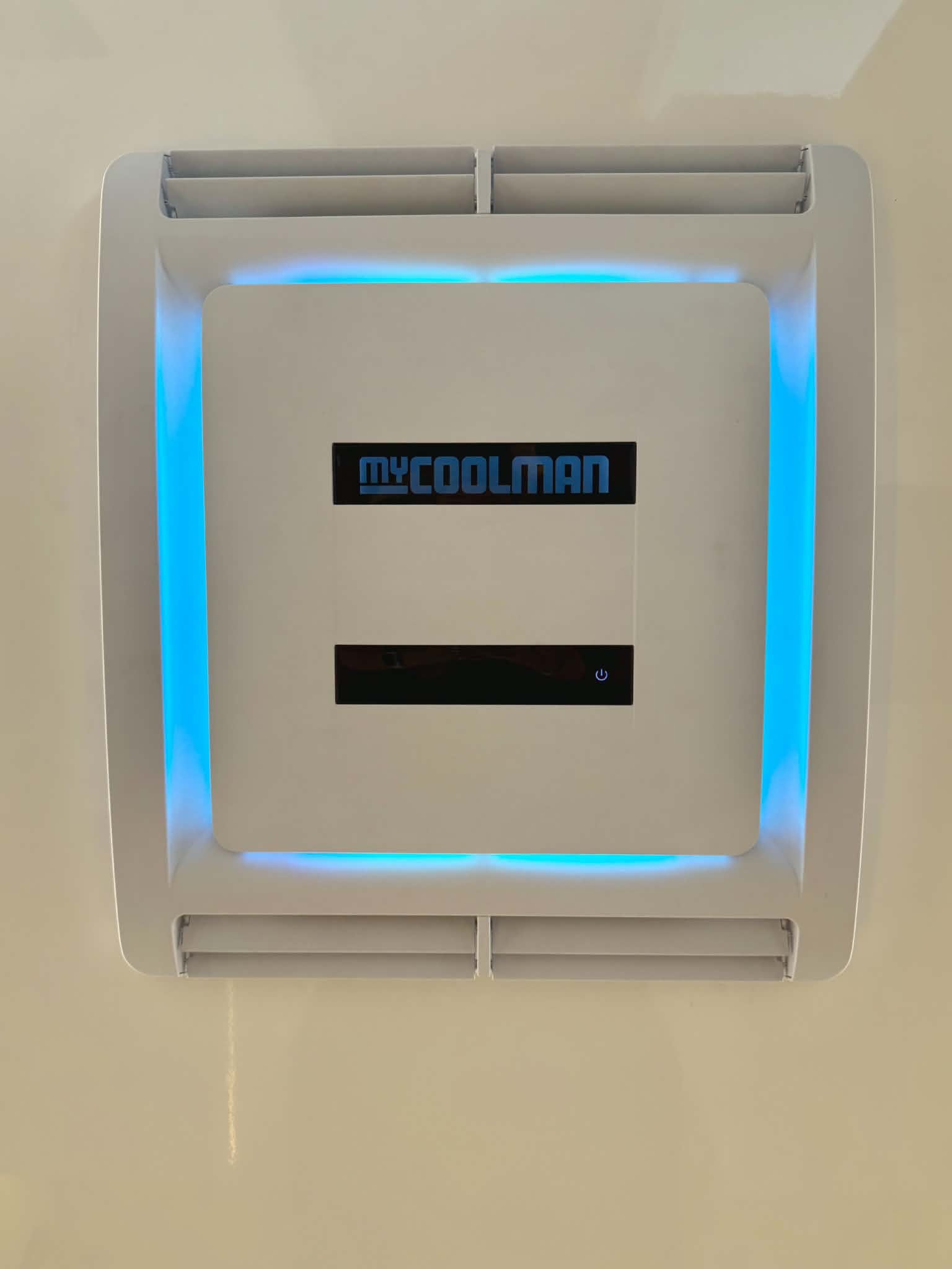 Air conditioner, ceiling mount