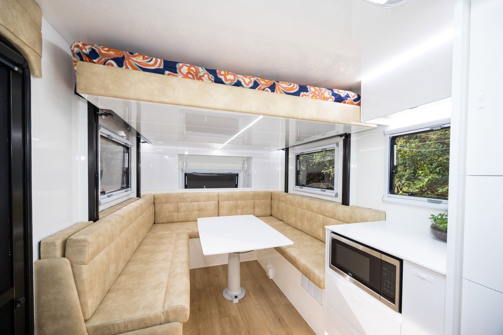 Rear club lounge and overhead storage