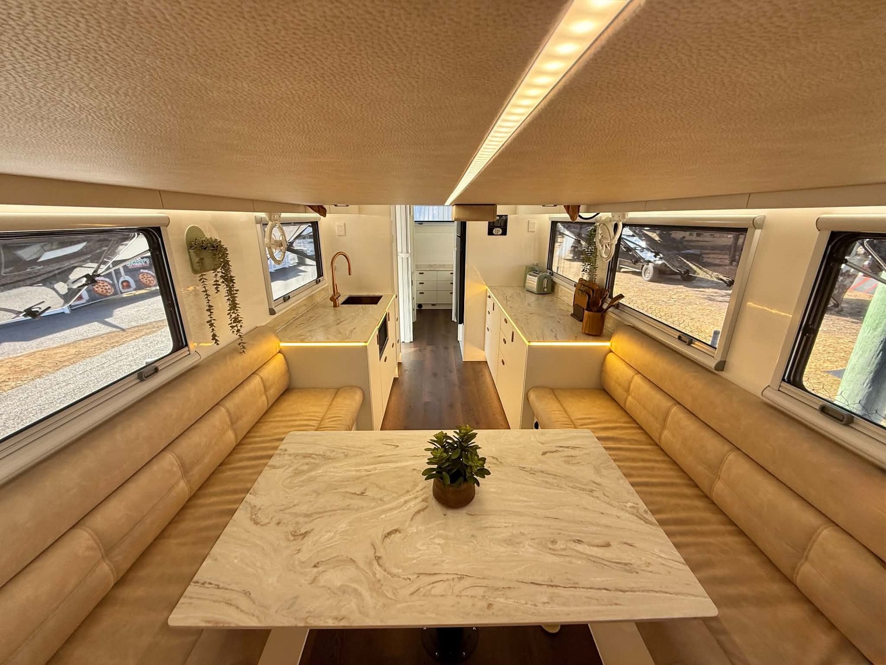 Dinette and kitchen