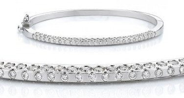 Thumbnail: 14kt. W.G. 1.70 ct Diamond Bangle Bracelet