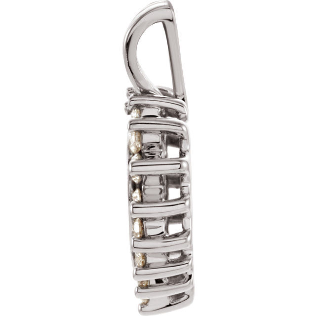 Thumbnail: 14kt. W.G. 0.33 ct Diamond Heart Pendant