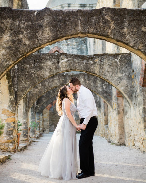 30126935_2140561062626920_84193205809892