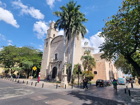 Mexiko Rundreise Kirche in Merida