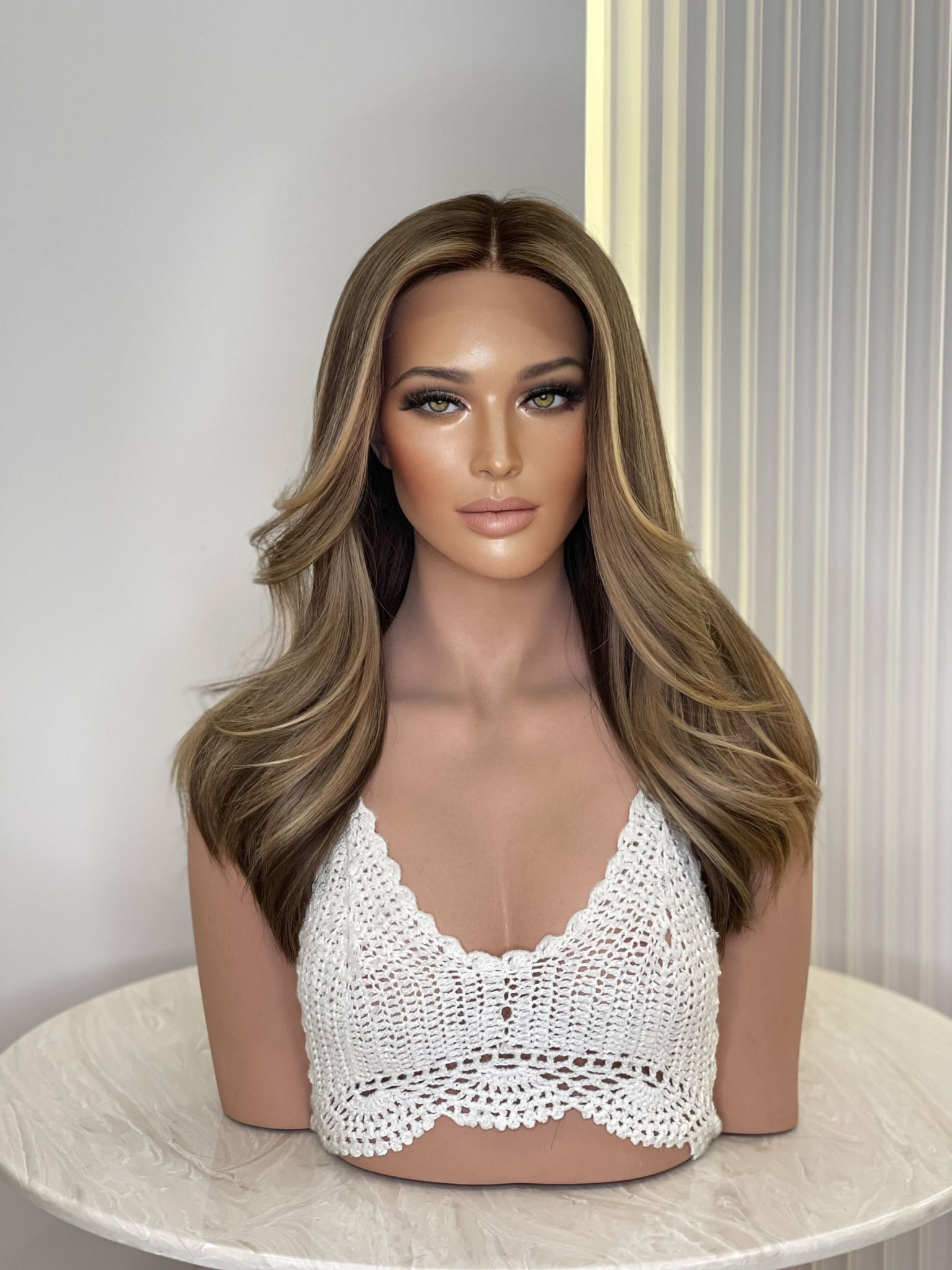 Echthaar-Perücke Lang: Braun mit blonden Highlights