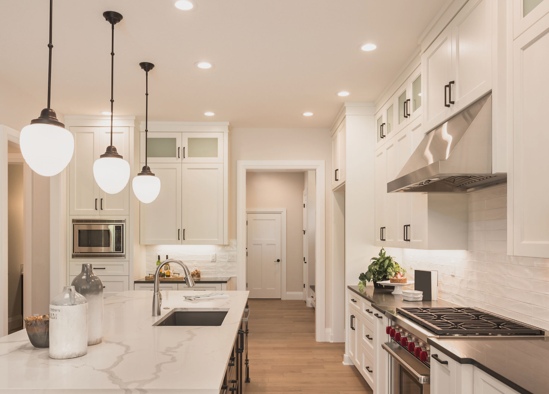 Kitchen with Marble Island_edited_edited