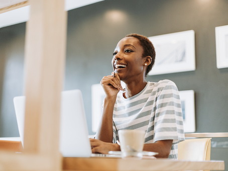 A Therapist’s Tips for Navigating Social Anxiety at Work