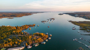 A Birdseye view on Houseboat Bay in Yellowknife