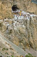 Pugtal monastery.jpg