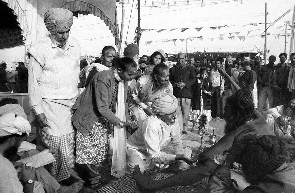 83.Maharaj Pelegrinos sikhs.jpg