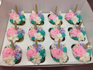Cupcakes Momma Brick S Goodies Ontario New Hamburg
