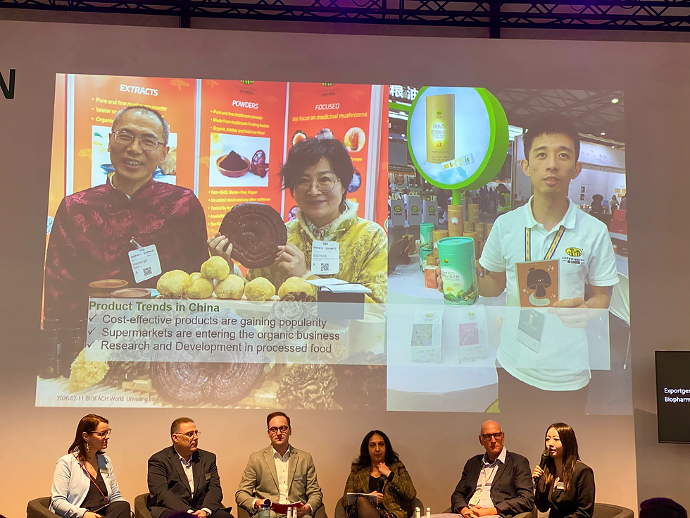 Representatives from all Biofach World places around the globe report about market developments and trends during Biofach in Nuremberg. From left side Katharina Neumann, Biofach World, representatives from the USA, Saudi Arabia, India, Brazil and China. (photo: Karin Heinze) 