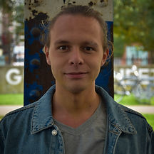 Olivier zonder zwart wit.jpg