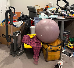 Family Room 2 Before_edited.jpg