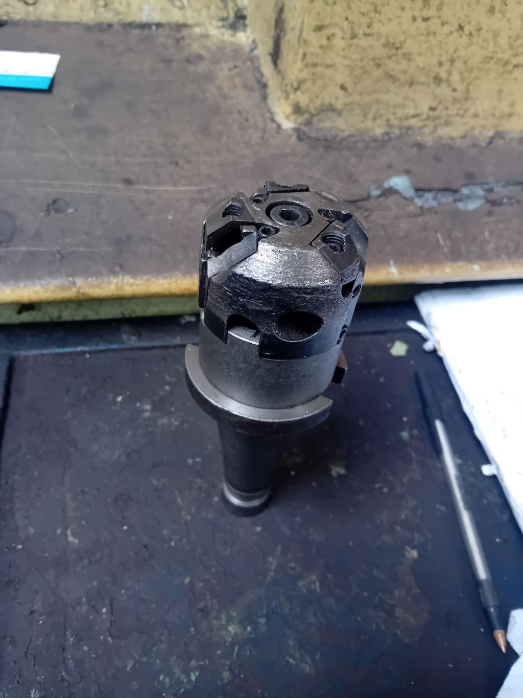 Trzpień frezarski PTFb 44/22 z głowicą frezarską Ø55