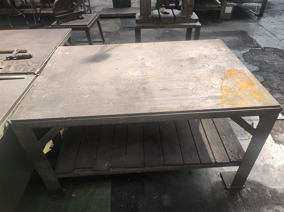 Stoły warsztatowe ciężkie - 8 sztuk