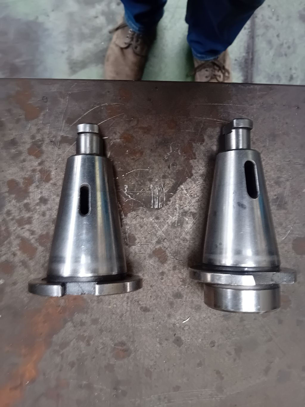 Trzpień mocujący wiertła, rozwiertaki, ze stożkiem Morse’a