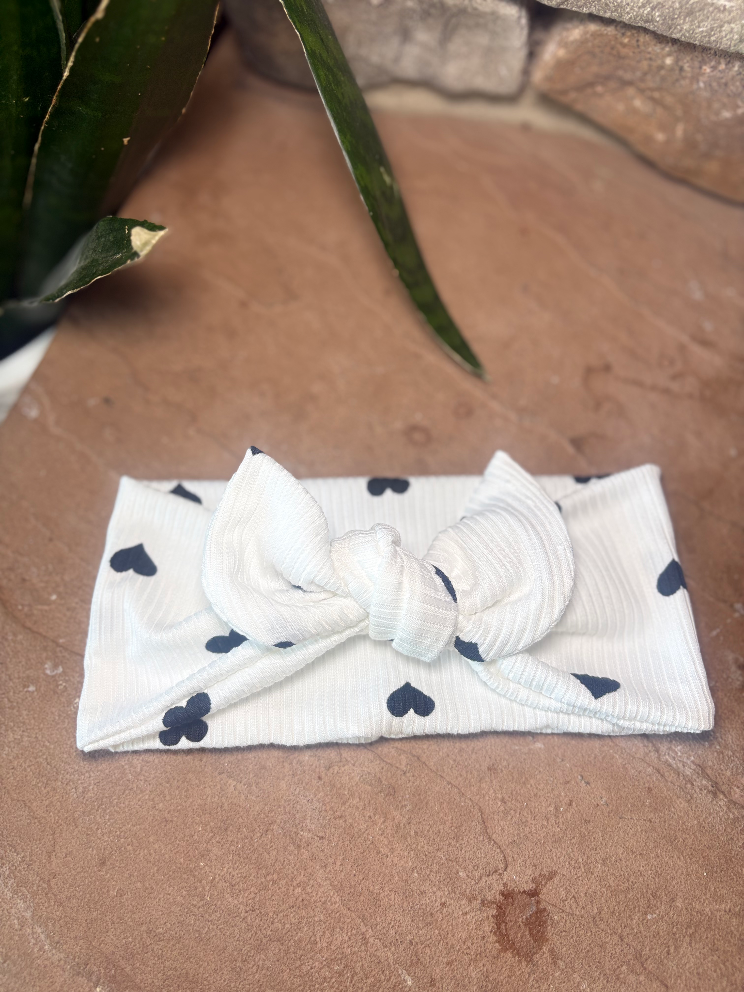 White with Black Hearts-Kid