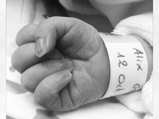 Un bébé à l'atelier