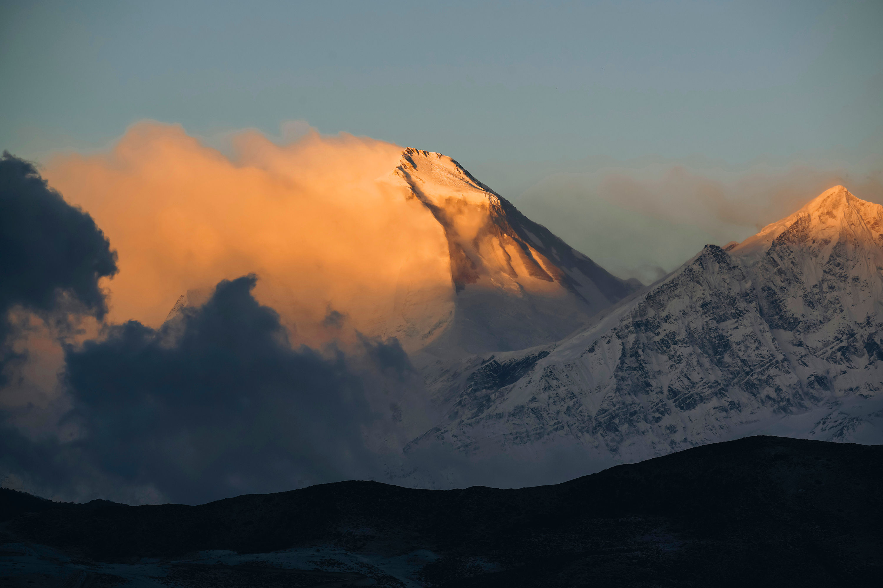 A Quiet Burning Dhaulagiri Lois Hong Mountain Photography