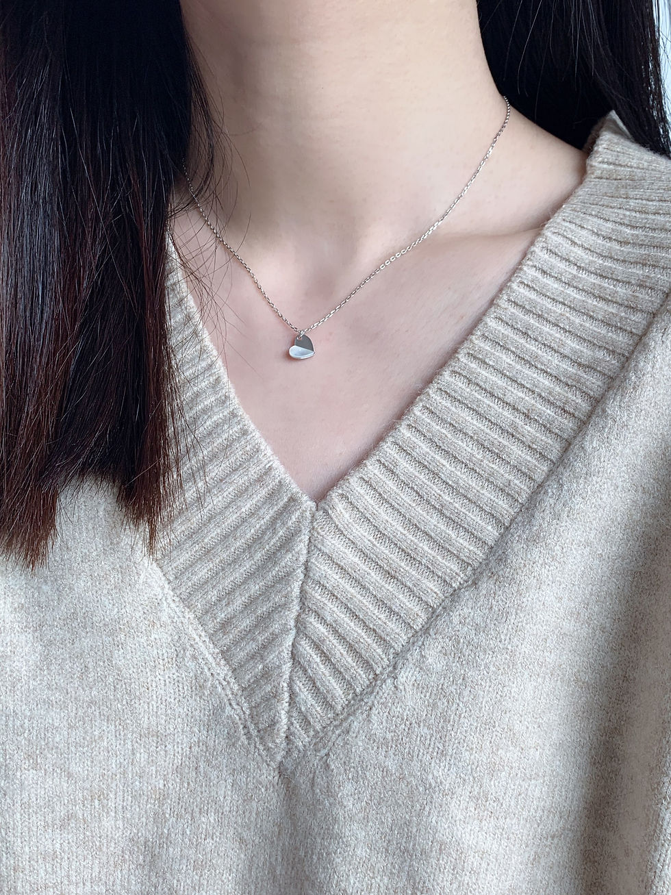 Thumbnail: Mother-of-pearl sterling silver necklace