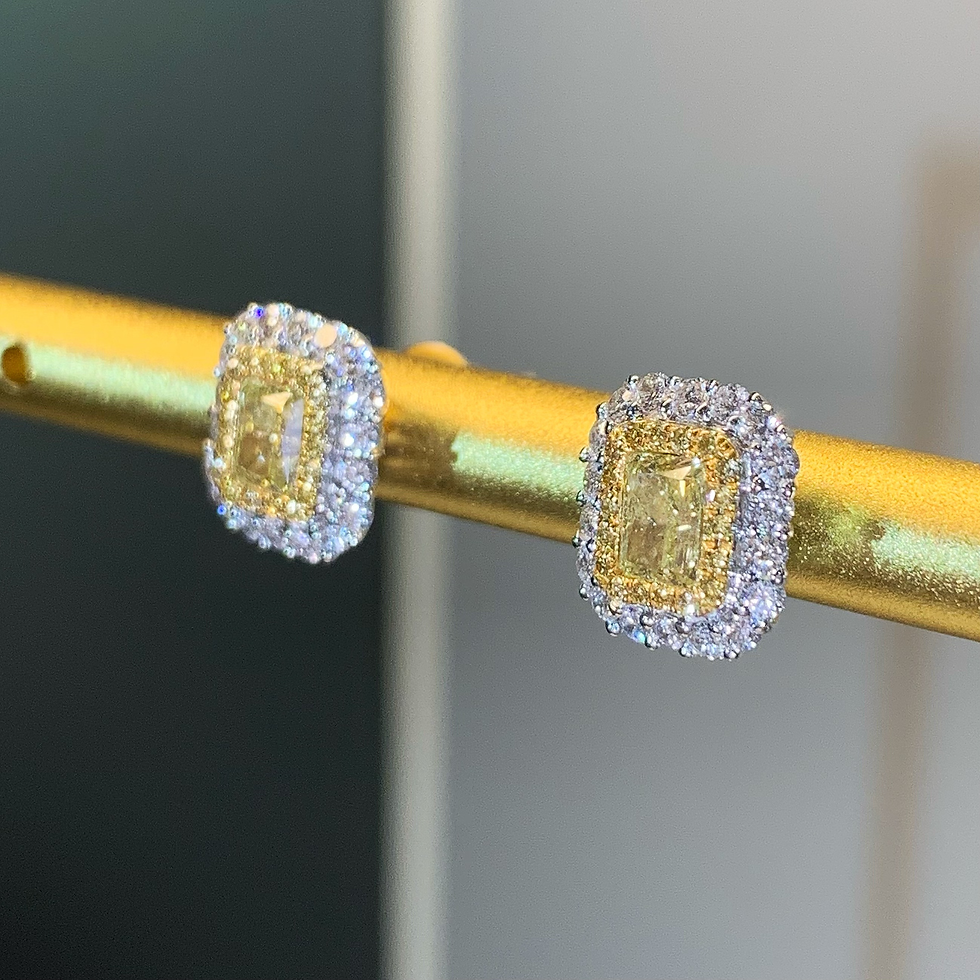 Thumbnail: Princess yellow diamond earrings, 1.569 carats