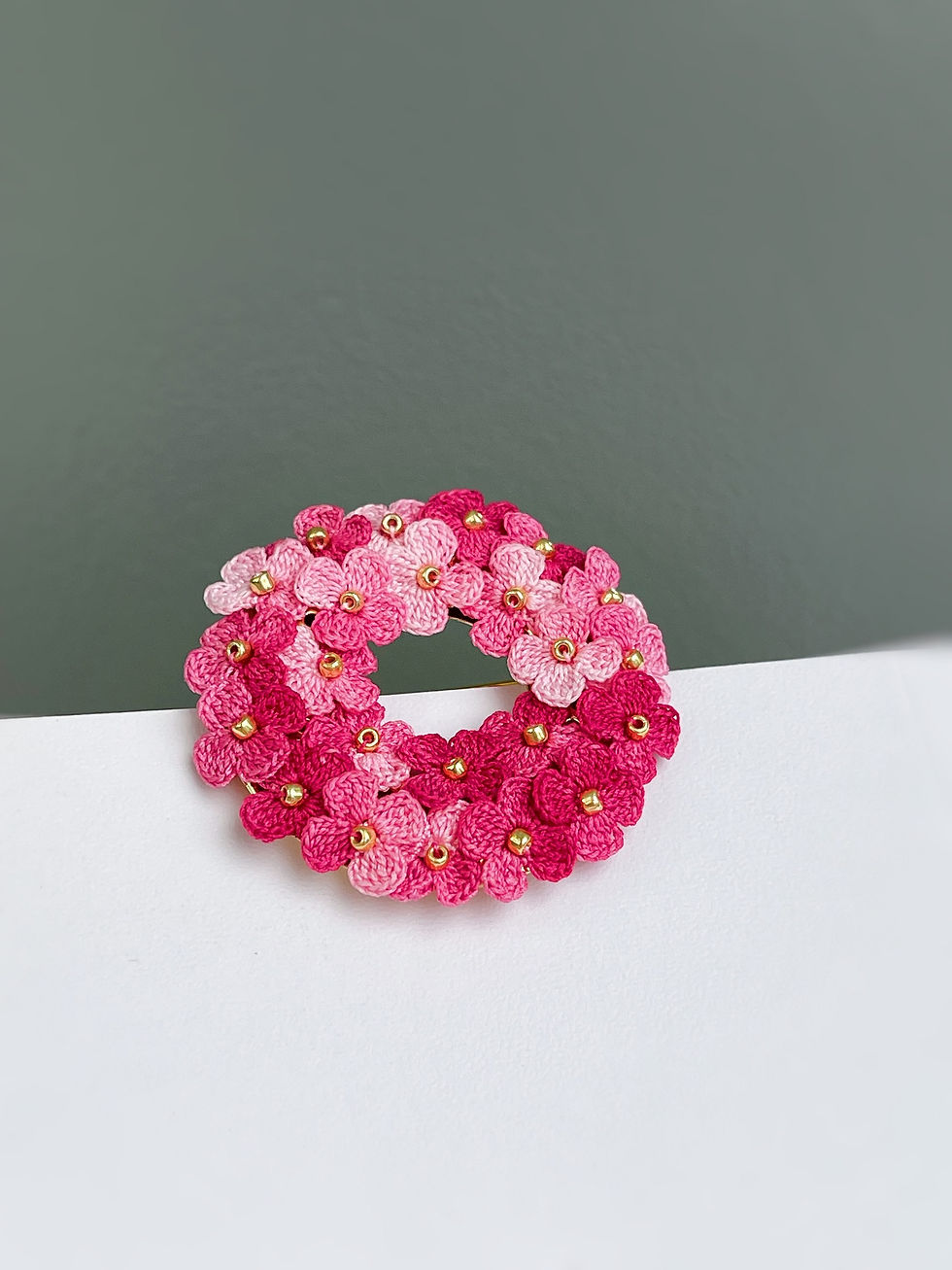 Thumbnail: Fine Knitting - Blooming Brooch