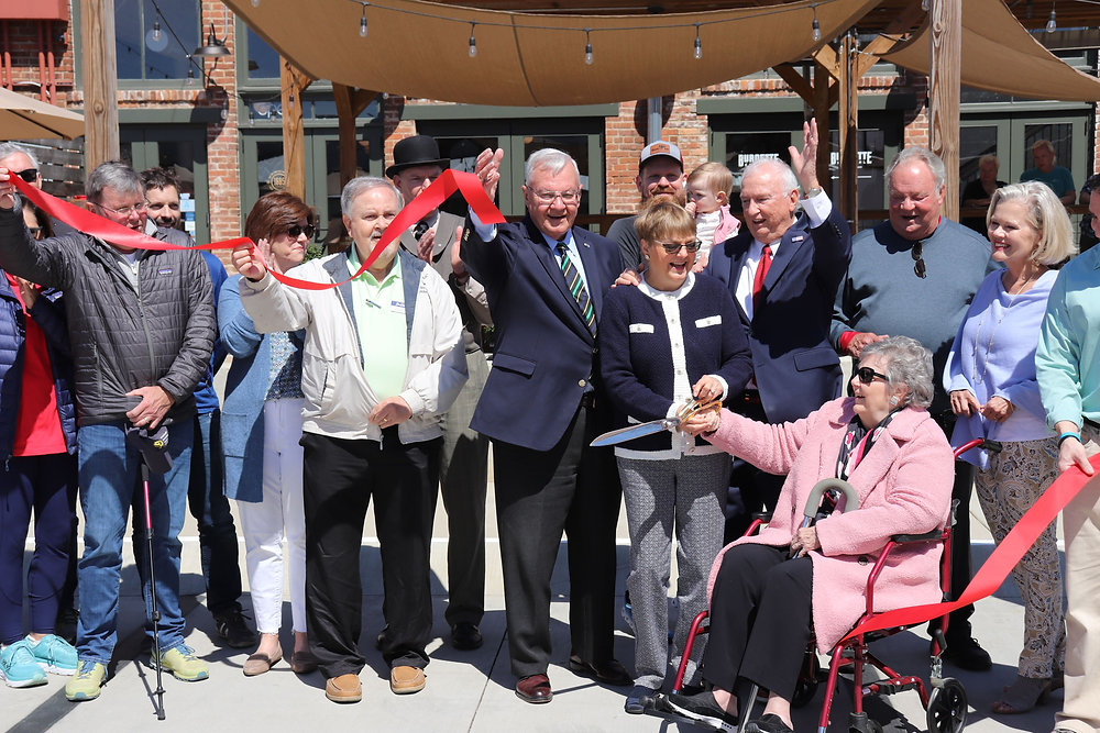 Burdette Central officially 1885 Taproom, CocoBon Chocolatier