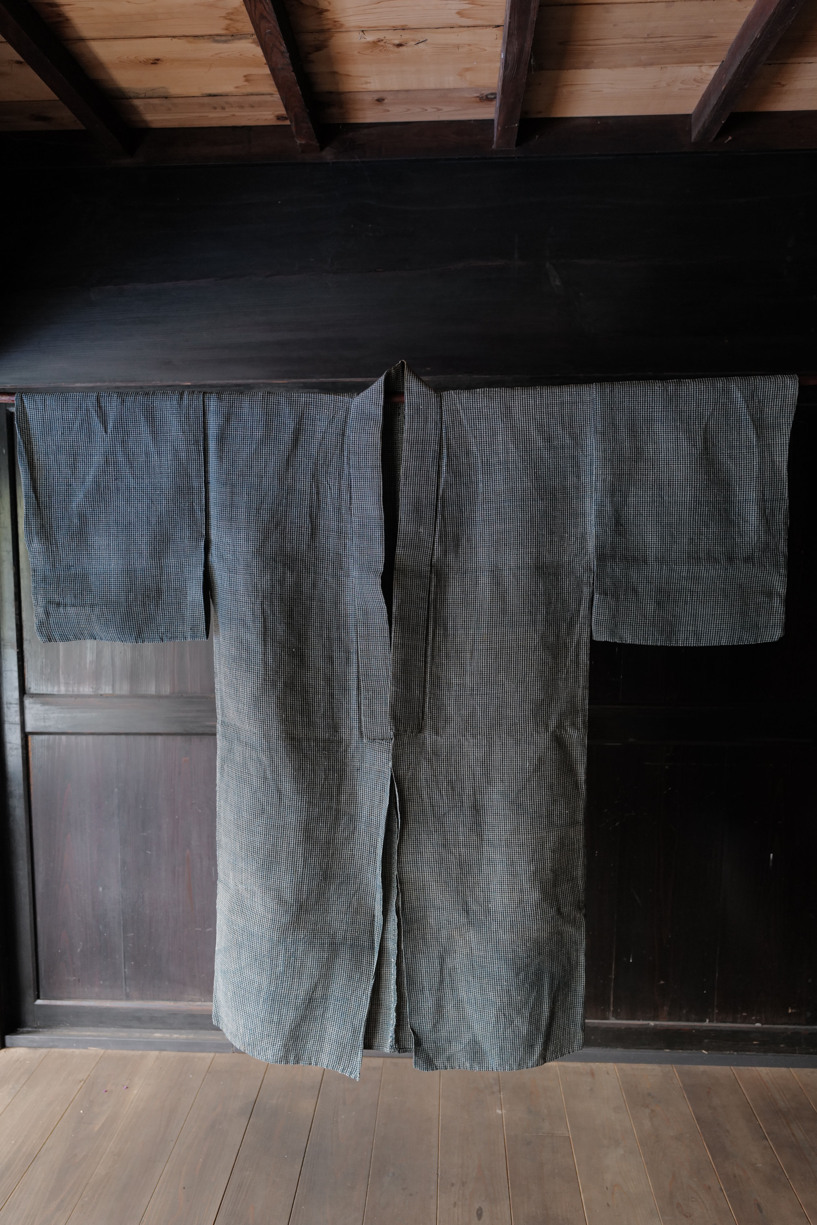 Vintage Tsushima-Asa hemp hand-weaved kimono