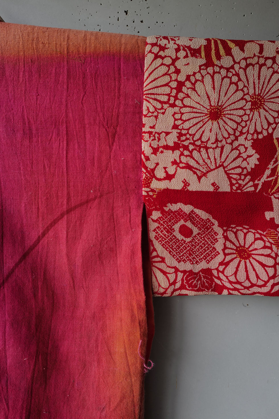 Thumbnail: Japanese vintage Benibana dyed kids kimono