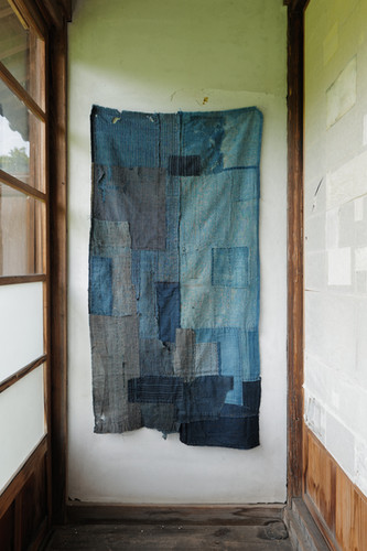 Japanese vintage indigo-dyed cotton Boro textile