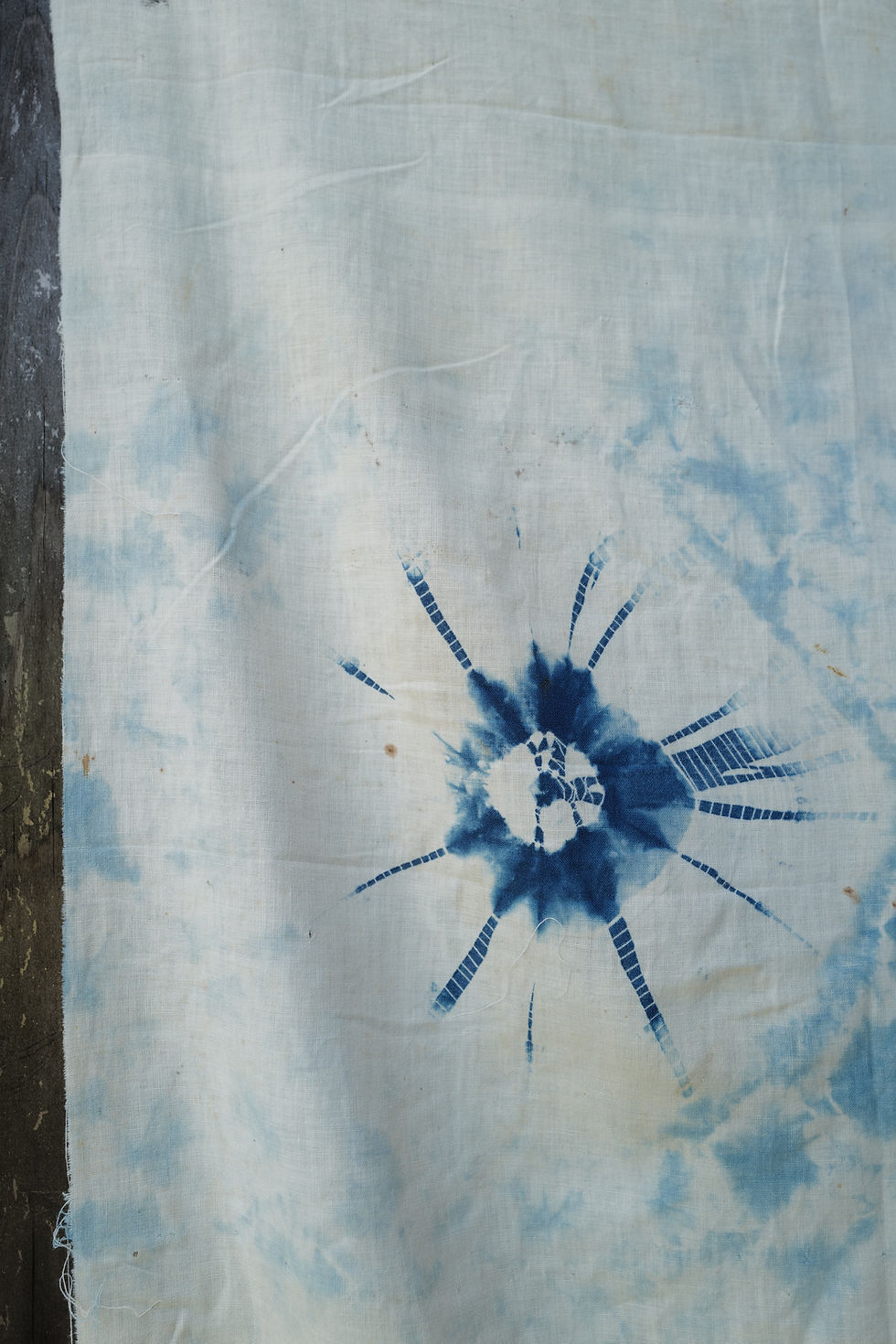 Thumbnail: Japanese vintage indigo Shibori dyed cotton fragment
