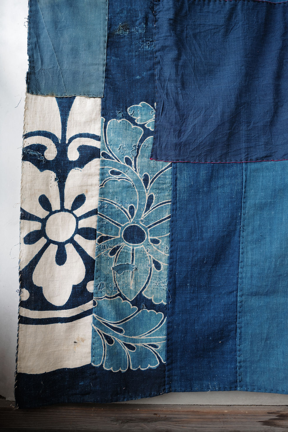 Thumbnail: Vintage Japanese Tsutsugaki indigo-dyed textile