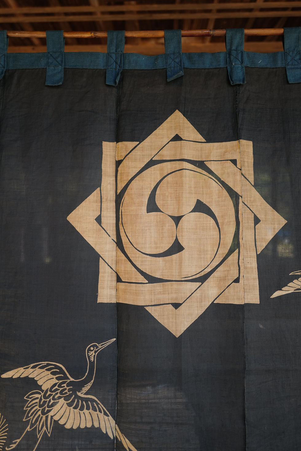 Thumbnail: Japanese vintage indigo-dyed ramie Noren shop curtains