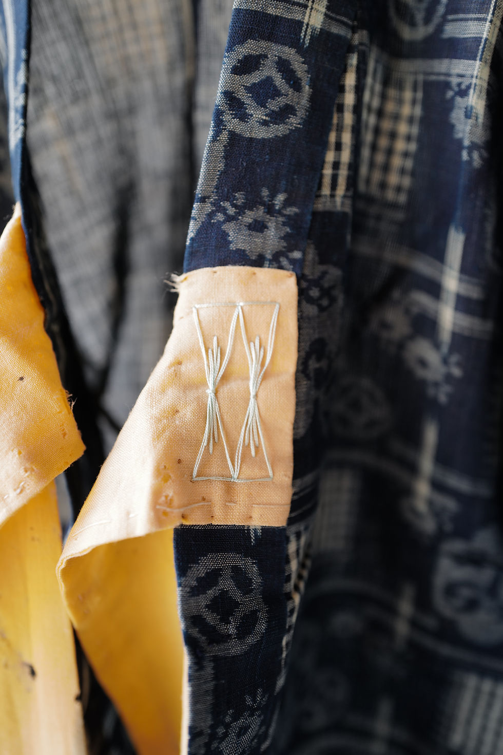 Thumbnail: Vintage indigo dyed ramie kasuri kimono for kids