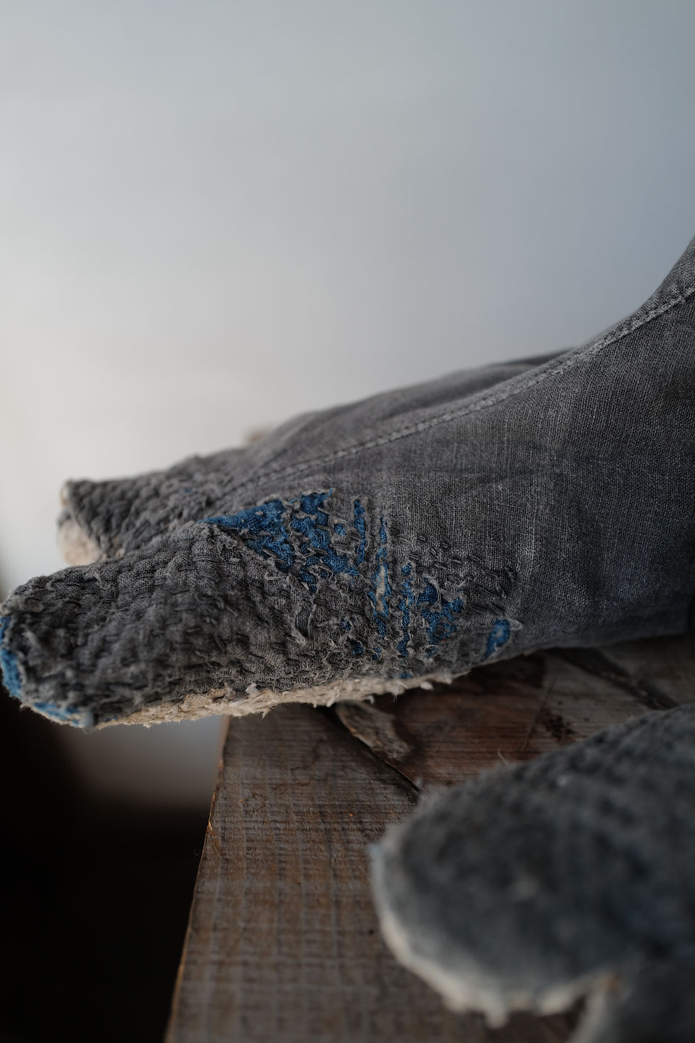 Thumbnail: Vintage Japanese Boro cotton Tabi shoes