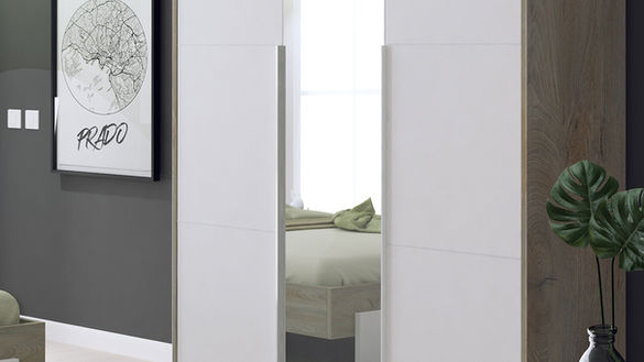 wardrobe_3p_4381.jpg