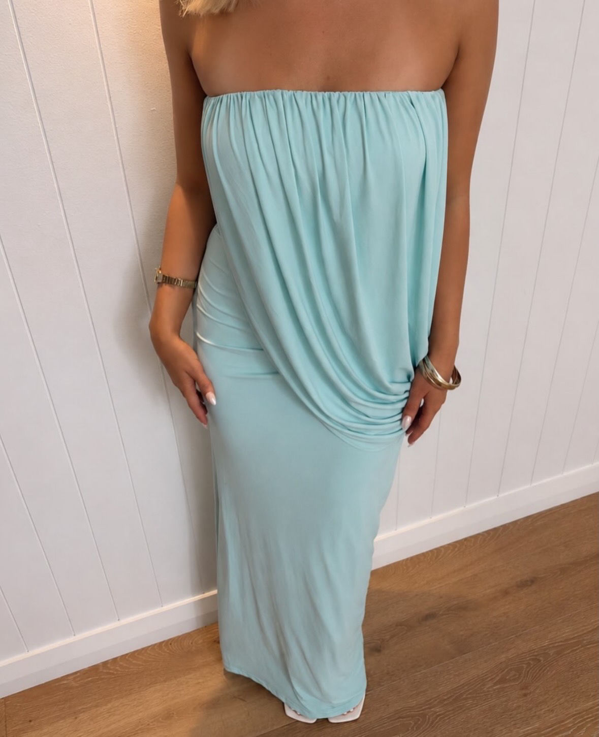 SOLEMATES STRAPLESS