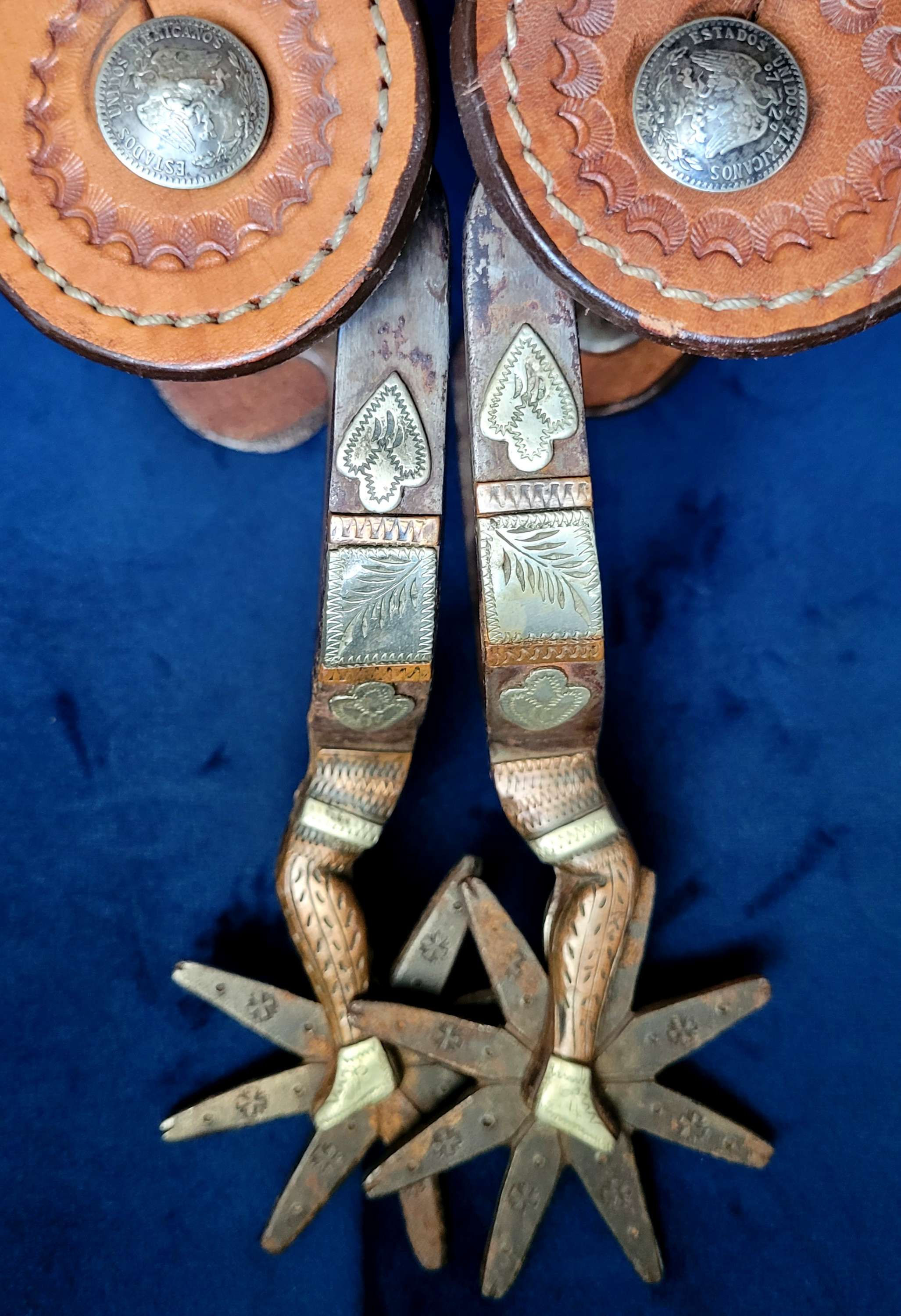 Double Mounted Gal Leg Spurs with Straps