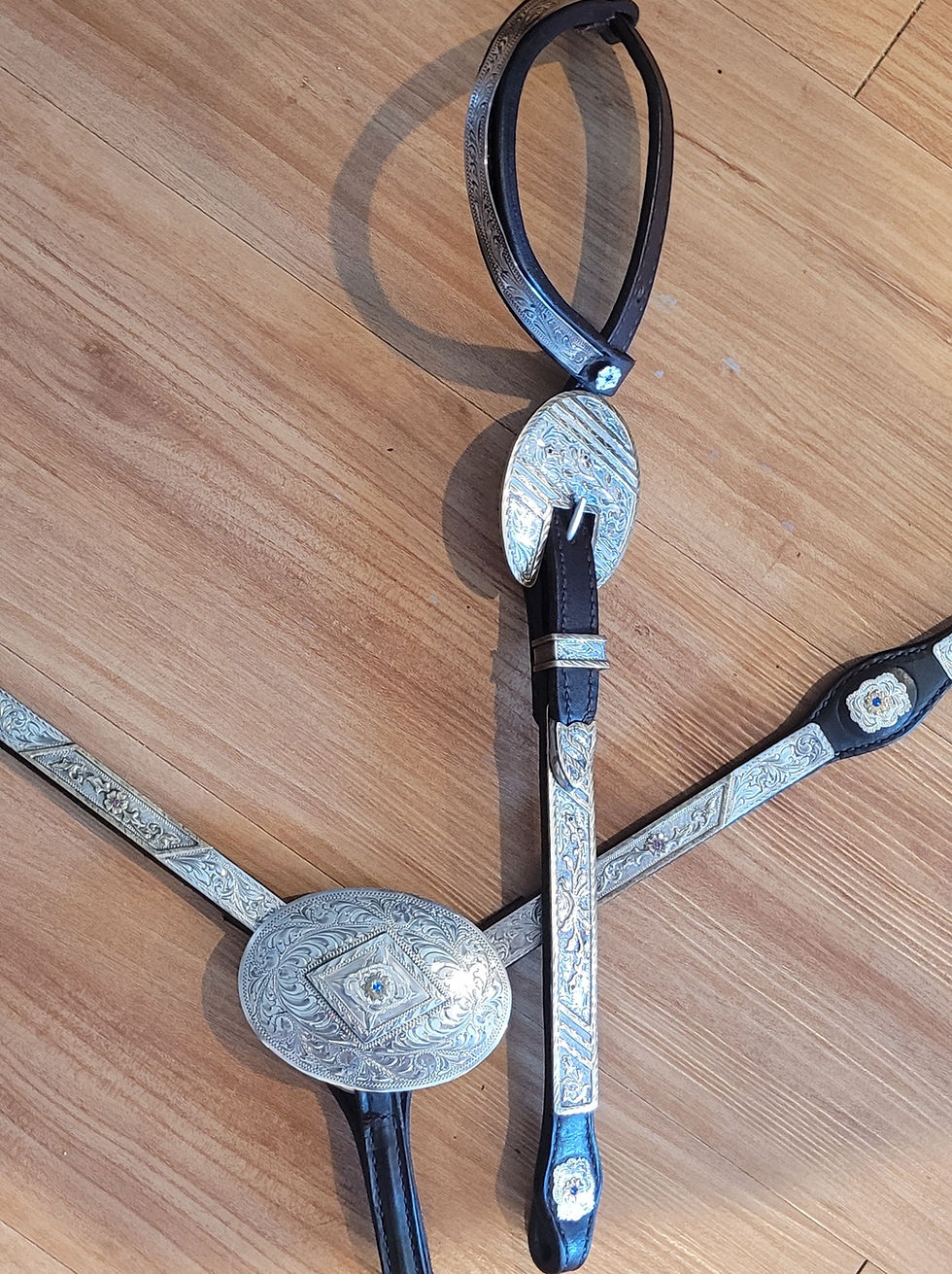 Thumbnail: Victor sterling & Bronze Headstall & Breast Collar Set