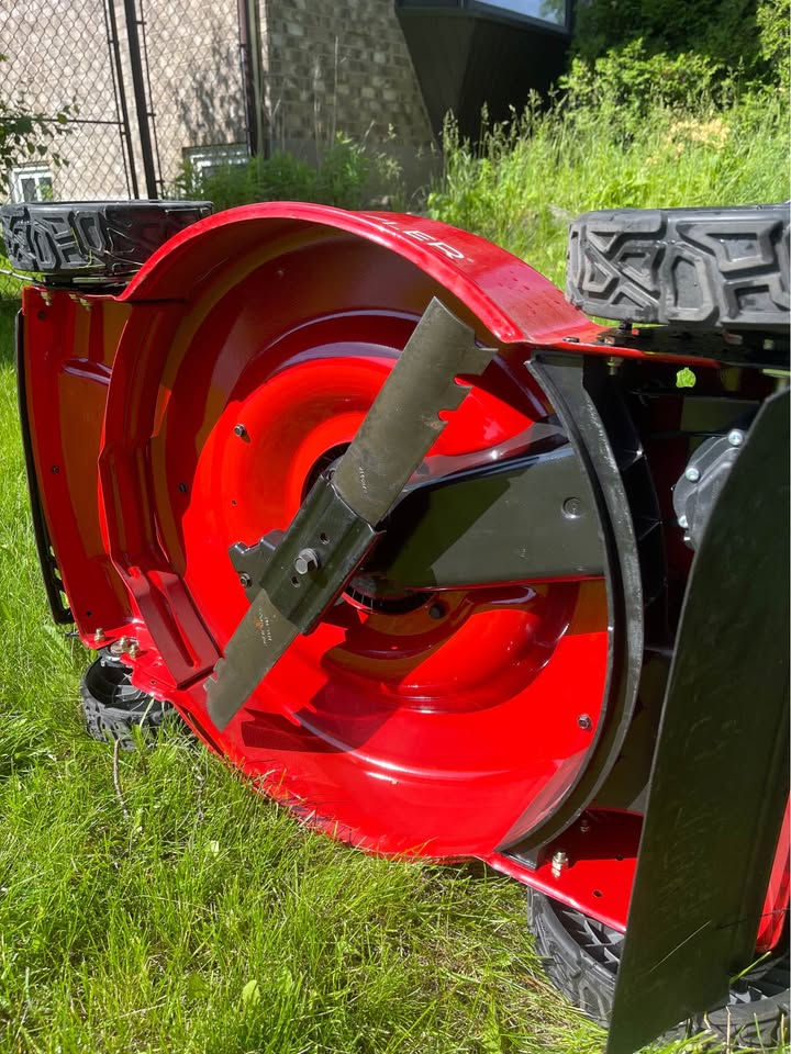 Thumbnail: Toro Flex-Force 60V Max 22-Inch Lithium Ion Cordless Self Propelled Lawn Mower 