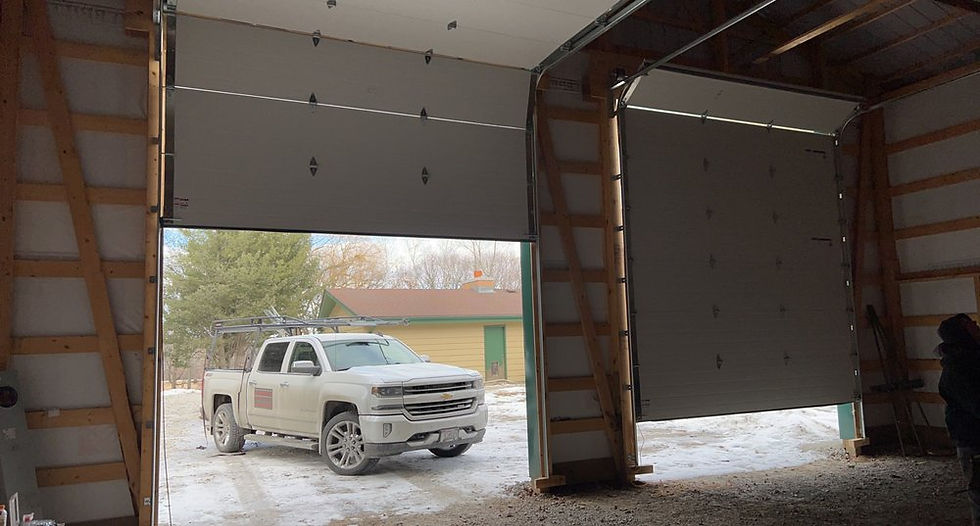 Garage Door Problems in Milwaukee, WI | Hung Right Garage Doors