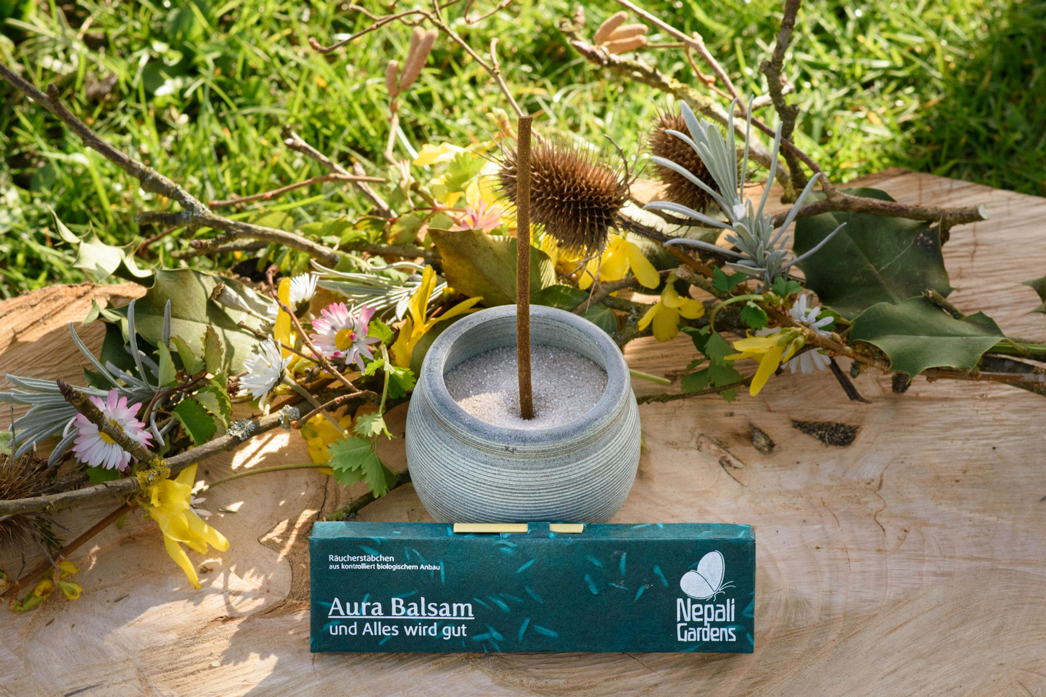 Nepali Gardens - Aura Balsam - Bio - Nepal