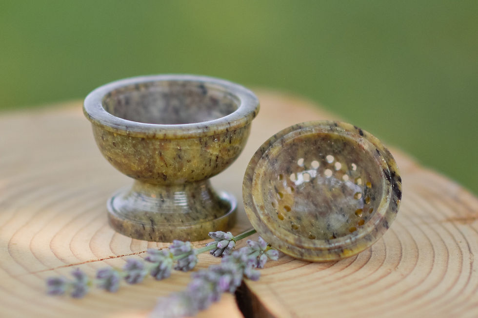 Miniaturbild: Specksteindöschen mit Deckel