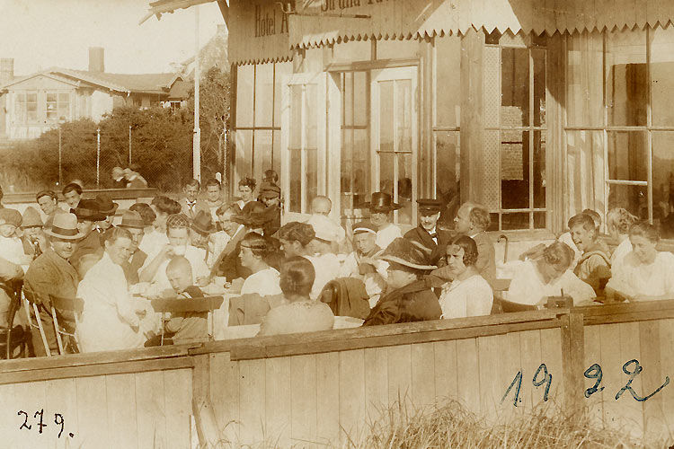 Terrasse in Graal-Müritz 1922