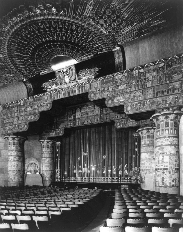 Egyptomania in der Architektur: Das Grauman Egyptian Theatre in Los Angeles, Kalifornien