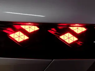 OLED Lighting Technology is Ideal for a Car Facelift or Model Refresh