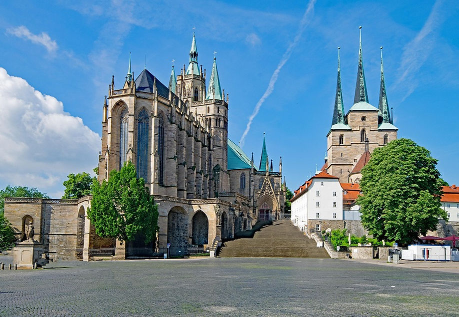 erfurt-cathedral-2375431_960_720 (1).jpg