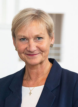 8G9A7172-quer-kirsten_fehrs_2835_rdax_945x532s (1).jpg